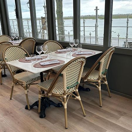 Logis Hotel- Restaurant Le Relais Guillaume De Normandy サン・ヴァルリー・シュル・ソンム エクステリア 写真